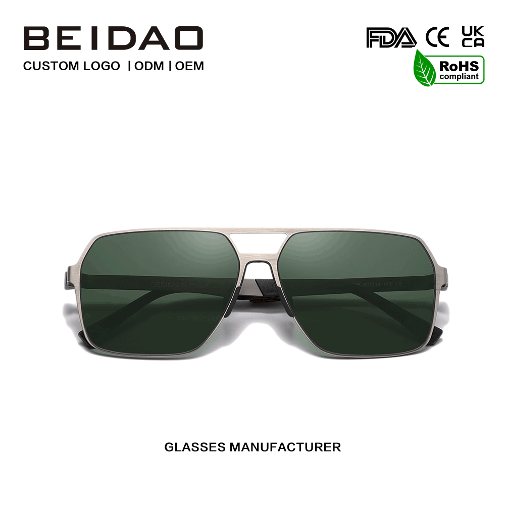 Sunglasses Cosanta UV400 Polaraithe Dhosmálta CRUA