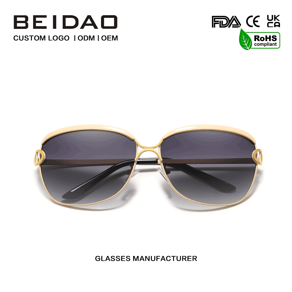 Sunglasses Grádán Polaraithe Rómhéadaithe Retro na mBan